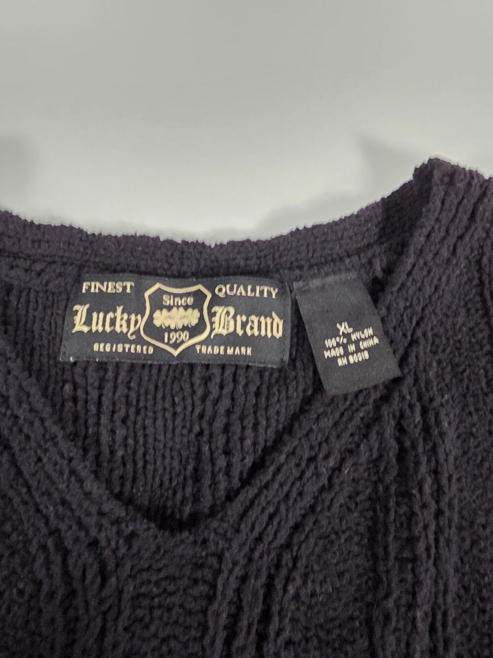 Lucky Brand Men’s XL Black Textured Knit Sweater 100% Nylon Cream Trim Y2K
